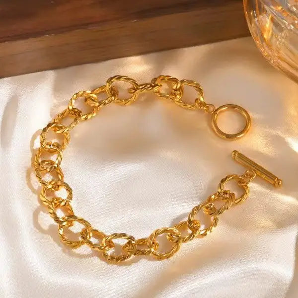 The Classic Link Bracelet