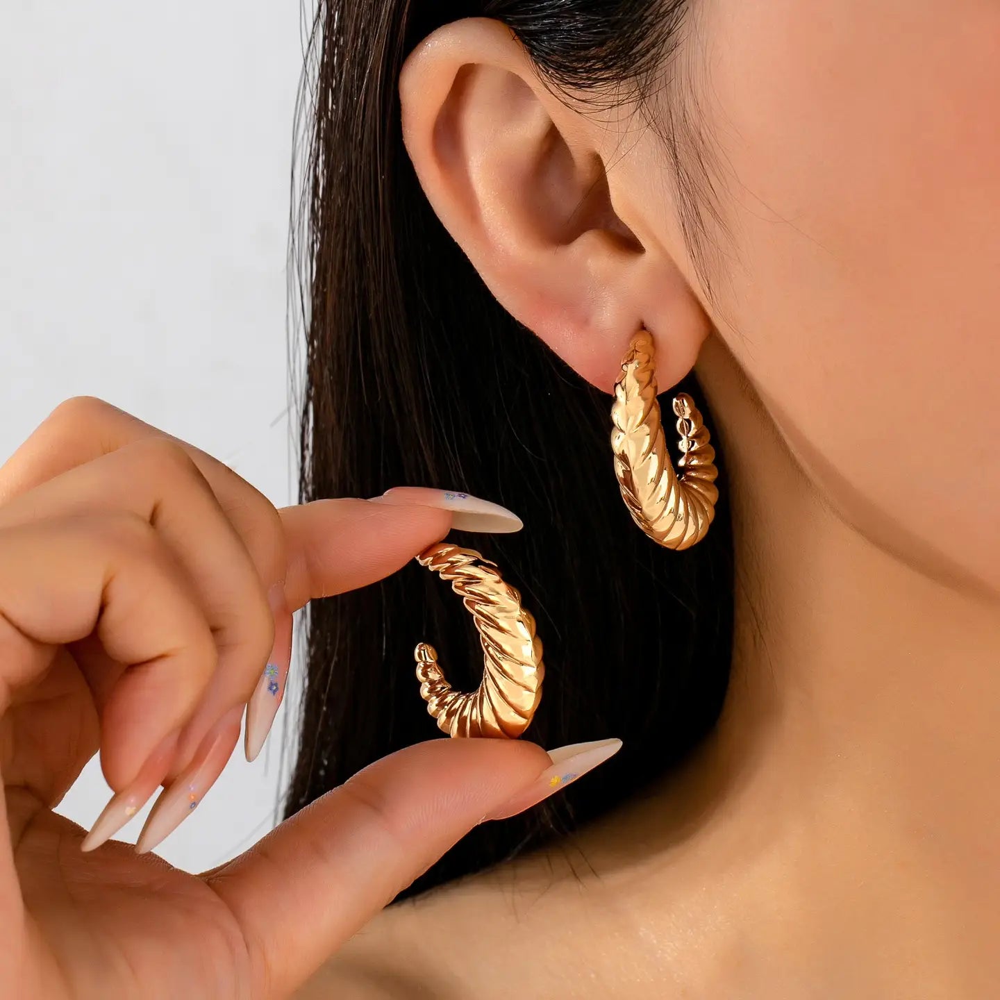 Vintage-Inspired Gold Hoop Earrings